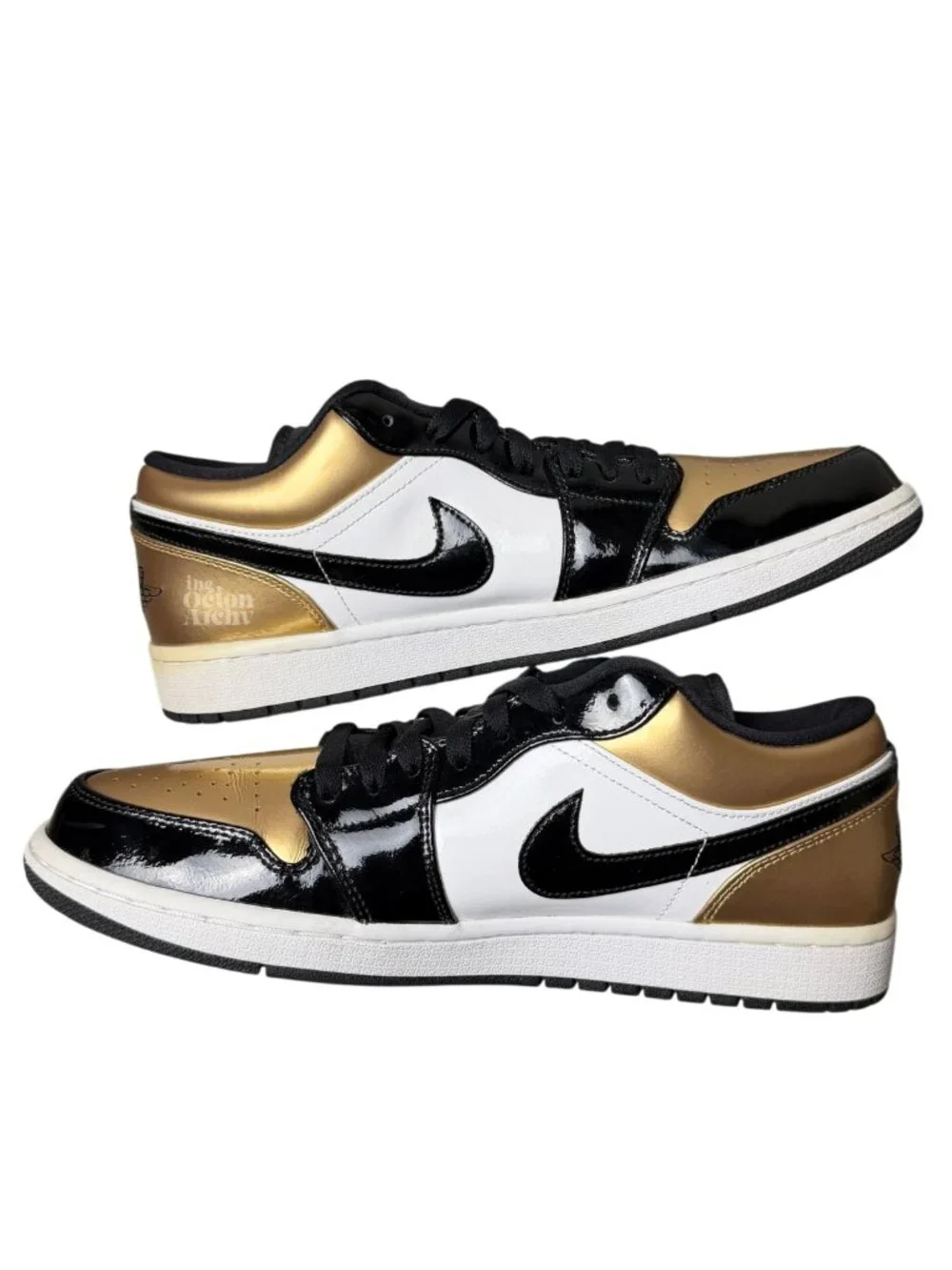 Size 11 Air Jordan 1 Low 'Gold Toe' 2019 CQ9447-700 Pre-Owned